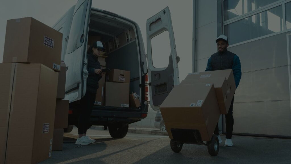 a photo of delivery man